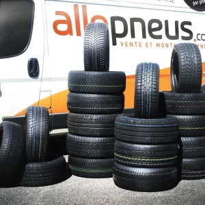 Black Friday Allopneus : jusqu’à 25€ de réduc IMMÉDIATE sur l’achat de 4 pneus poids-lourd Bridgestone ou Firestone